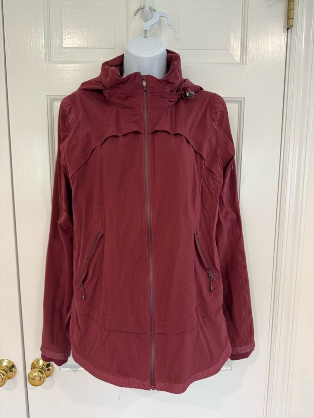 lululemon athletica Maroon Hooded Utility Jacket